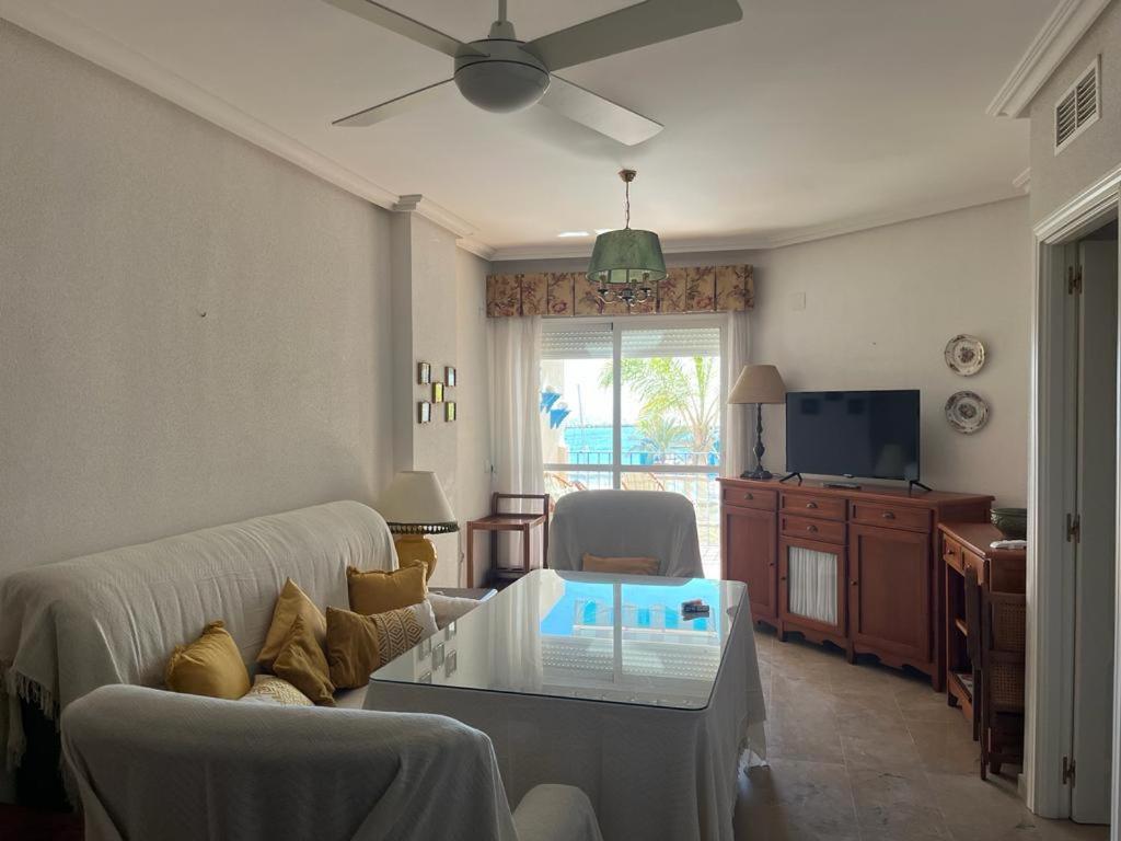 Lyrioshomes Precioso Apartamento Puerto De Estepona Luaran gambar
