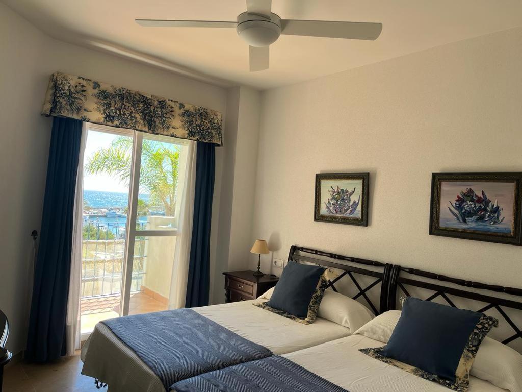 Lyrioshomes Precioso Apartamento Puerto De Estepona Luaran gambar